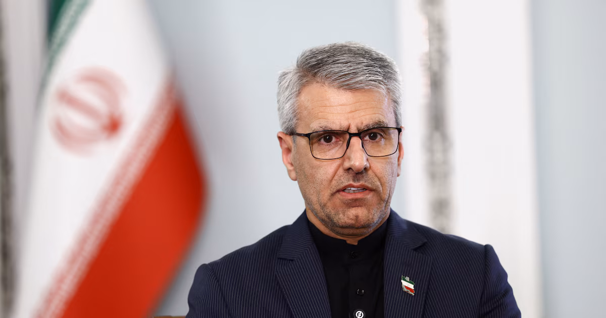 Irán afirmó que no mantiene negociaciones con Estados Unidos sobre la guerra en Oriente MedioEl portavoz Esmail Baqai aseguró en Teherán que su país no ha pedido abrir un diálogo y rechazó versiones sobre contactos bilaterales, incluso mediante intermediarios, pese a la reciente interrupción de ataques