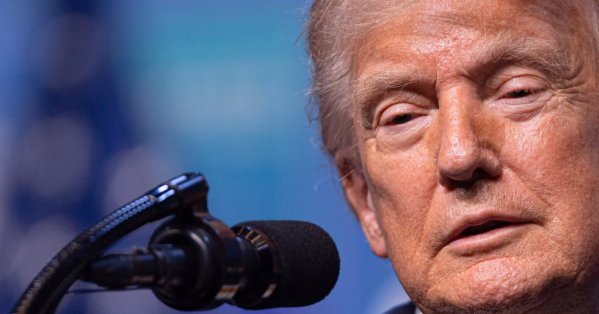 Donald Trump aseguró que EEUU golpeó “muy duro” al régimen de Irán en los últimos ataquesEl presidente estadounidense afirmó que Teherán “estaba cediendo en todo” en las negociaciones, horas antes de que un dron iraní atacara un buque en el estrecho de Ormuz y desatara la nueva escalada