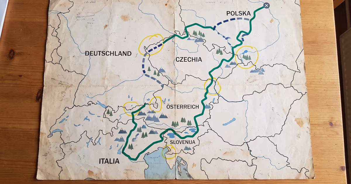 Así es la ruta secreta que une Polonia e Italia cruzando seis países a pieUn sendero inédito conecta el mar Báltico con el Adriático, fusionando naturaleza y cultura en una travesía de casi 3.500 kilómetros. Exige una dedicación de entre cuatro y seis meses para completarla en su totalidad