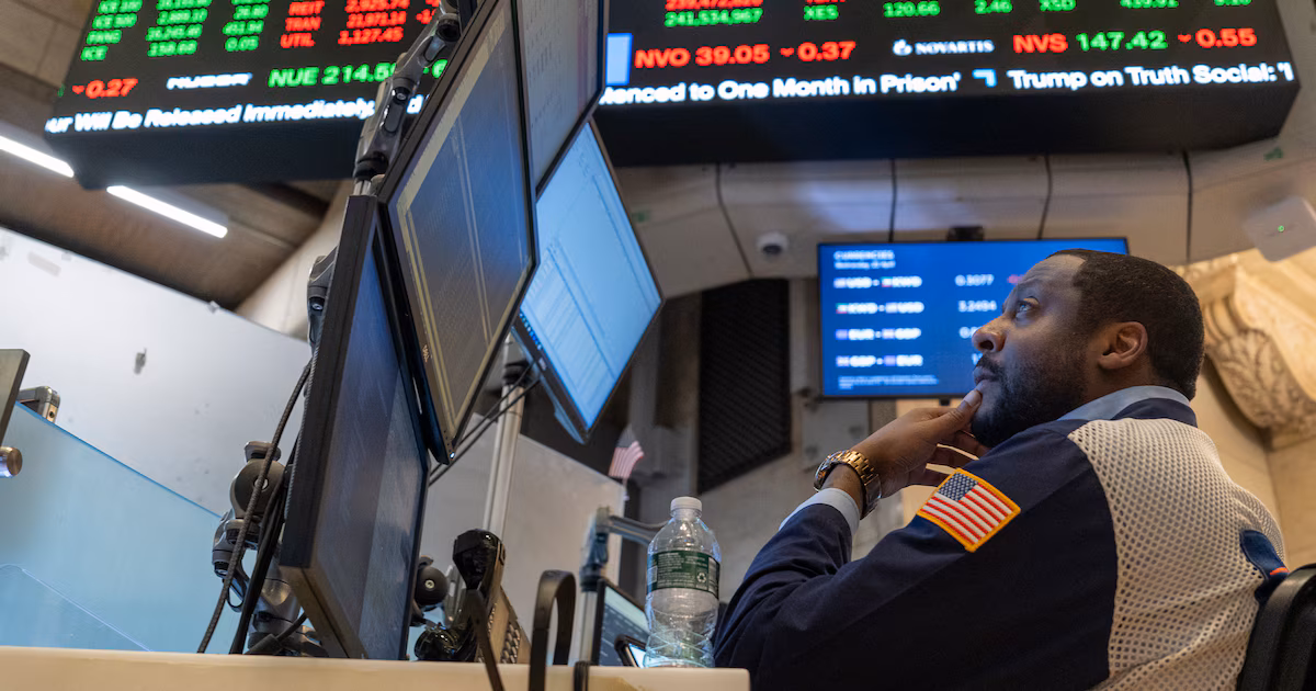 Wall Street opera mixto pendiente de la Fed y Oriente Medio, mientras los chips se hunden en todo el mundoEl Dow Jones sube impulsado por balances corporativos, pero Micron, Nvidia y AMD arrastran al Nasdaq en medio de dudas sobre la sostenibilidad del boom de la IA