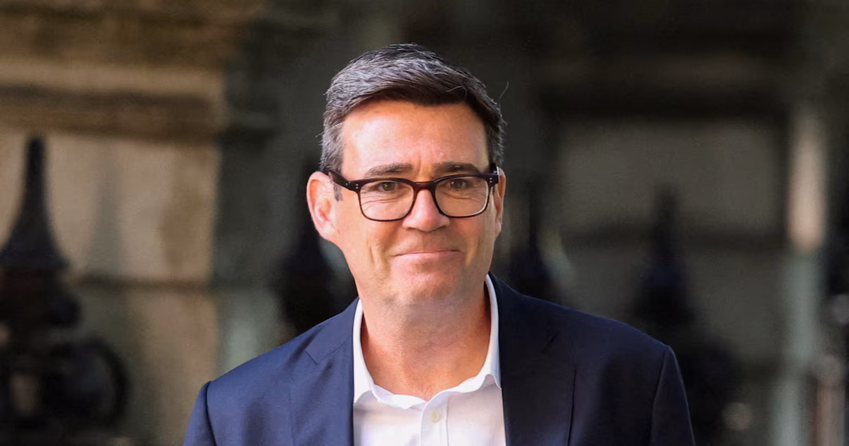 Andy Burnham se perfila como próximo primer ministro del Reino Unido con apoyo sindical y mayoría parlamentaria aseguradaCon 349 nominaciones de diputados laboristas, ningún otro aspirante puede alcanzarlo matemáticamente en la contienda para reemplazar a Keir Starmer, quien anunció su renuncia el mes pasado tras una etapa marcada por presiones internas, escándalos, errores políticos y cambios de rumbo en distintas iniciativas de gobierno