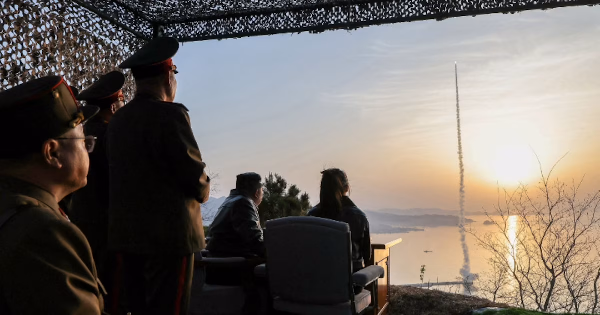 Corea del Norte descartó cualquier desnuclearización y llamó “portavoz de Estados Unidos” a la ASEANKim Yo-jong respondió con dureza a la “grave preocupación” expresada por el bloque asiático sobre el programa de armas nucleares de Pyongyang