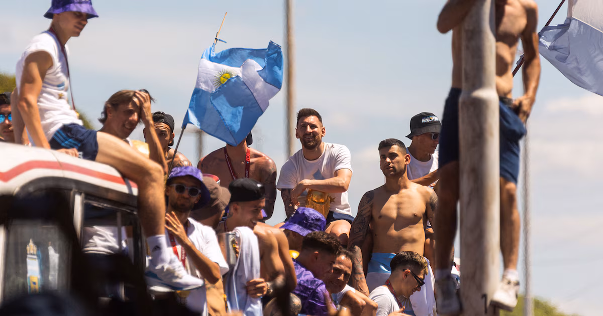 El trasfondo de la vuelta de la selección argentina al país: la posibilidad del saludo en Casa Rosada y los operativos que se diseñan