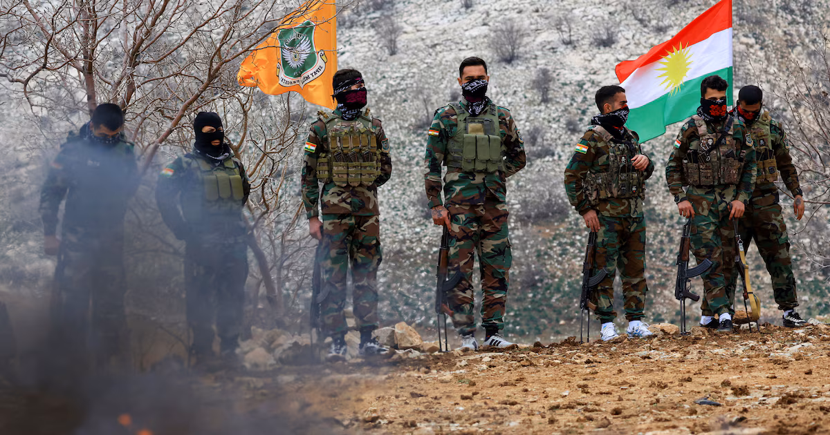 Un grupo kurdo opositor acusó a Irán de usar fósforo blanco, un arma incendiaria prohibida, en un ataque con dronesNueve combatientes peshmerga resultaron heridos en el ataque, que según el grupo kurdo violó el derecho internacional humanitario. Organismos de derechos humanos piden una investigación independiente