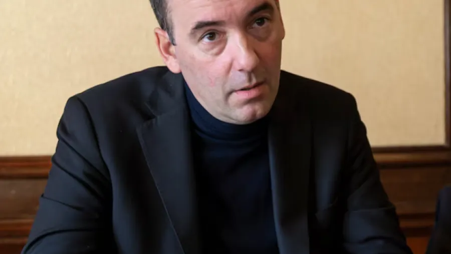 Investigarán al hermano de Adorni por un préstamo de $40.000 millones a la Obra Social de las Fuerzas Armadas