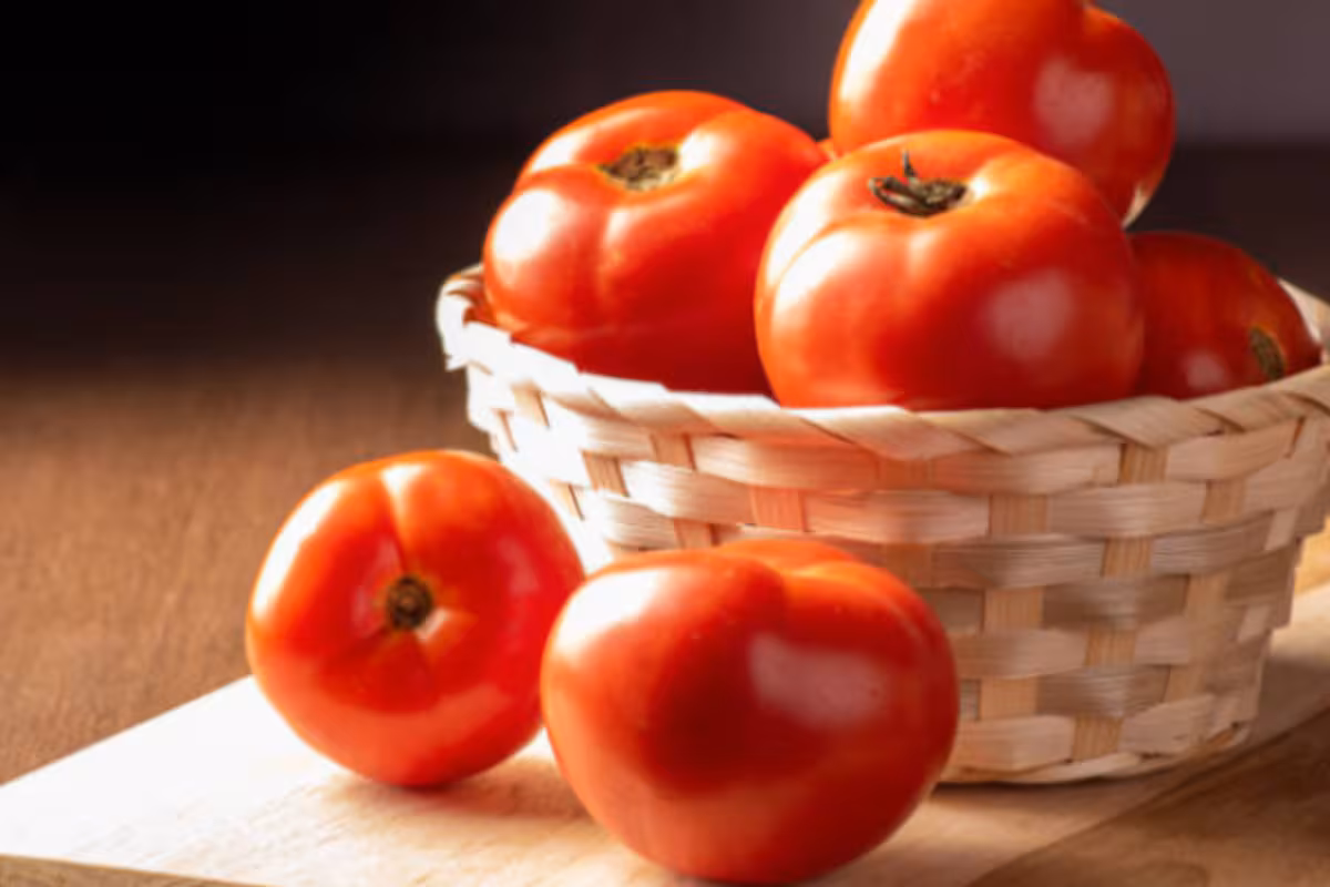El tomate no alcanzó su color y la fuerte importación no fue suficiente: el precio subió un 22,5%