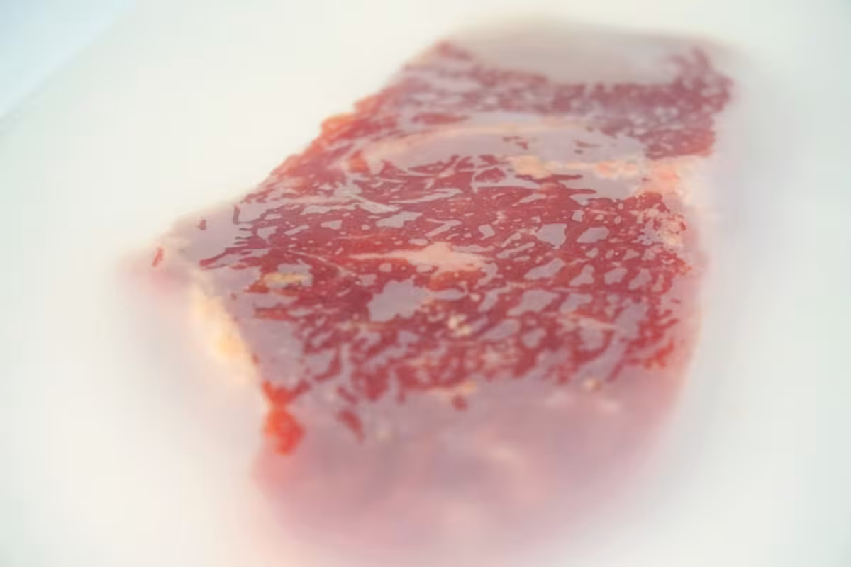 Investigaron un nuevo material para conservar la carne que promete ser revolucionario