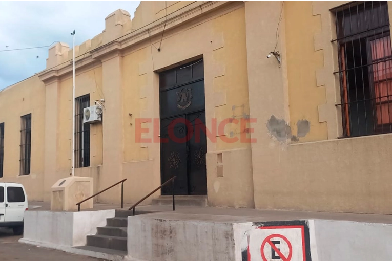 Envían a prisión a acusado de gatillarle tres veces en la cabeza a su expareja cuando cumplía domiciliaria