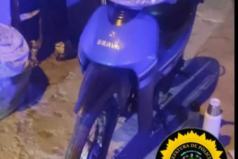 Dos adolescentes de 14 y 15 años fueron demorados tras el robo de una moto
