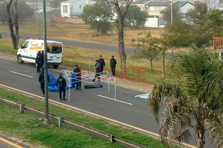 Un hombre murió tras ser embestido por un camión en Paraná