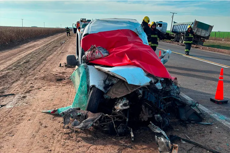 Dos fallecidos fue el saldo de un choque frontal sobre ruta cordobesa