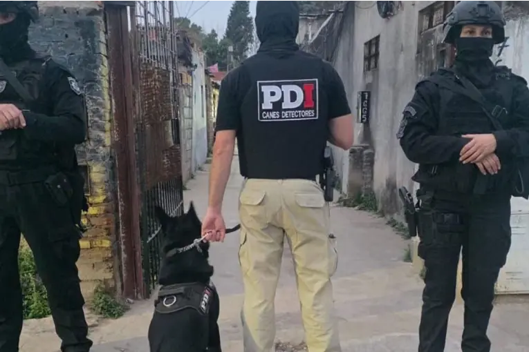 Policías se hicieron pasar por repartidores y sorprendieron a una banda narco