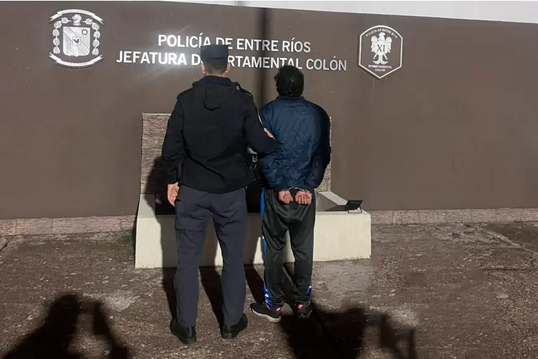 Gozaba de prisión domiciliaria y lo detuvieron tras ser denunciado por robo en Colón