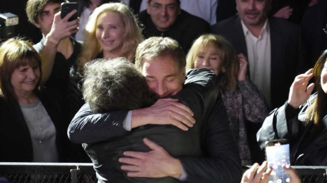 La Casa Rosada busca reunir a los gobernadores antes del 9 de Julio para negociar las reformas