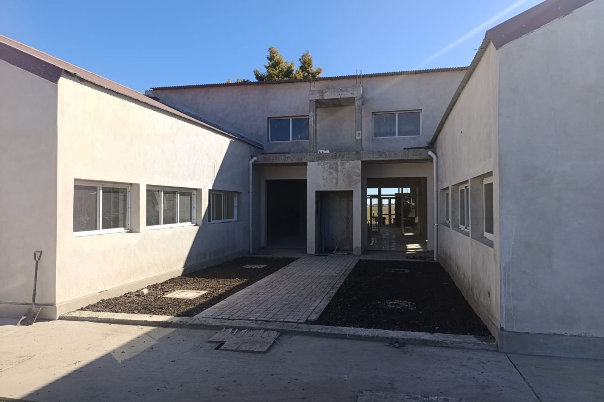 La obra del hospital de General Ramírez supera el 50 por ciento de avance
