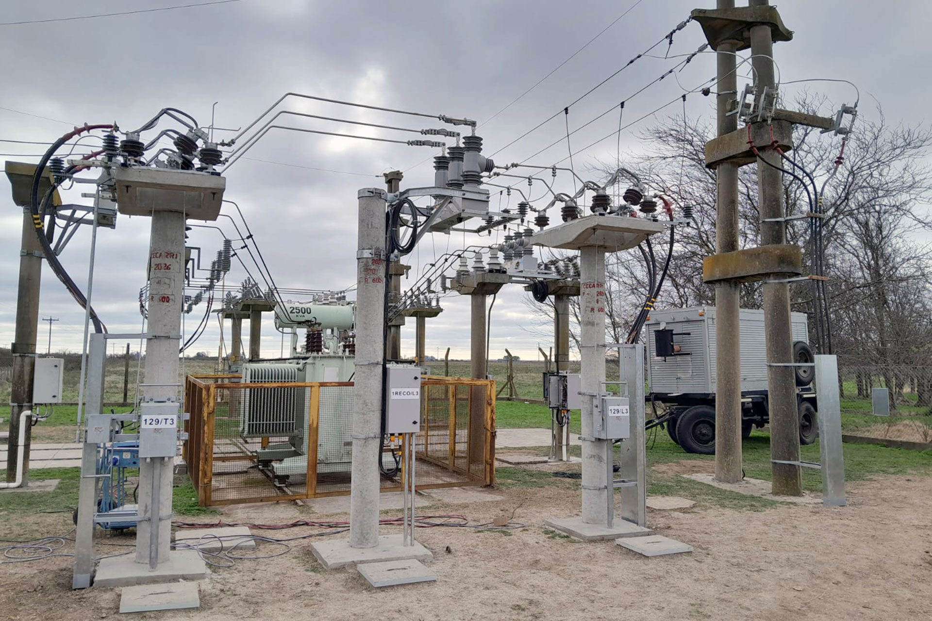 Enersa mejora el abastecimiento eléctrico en la zona rural de Gualeguay