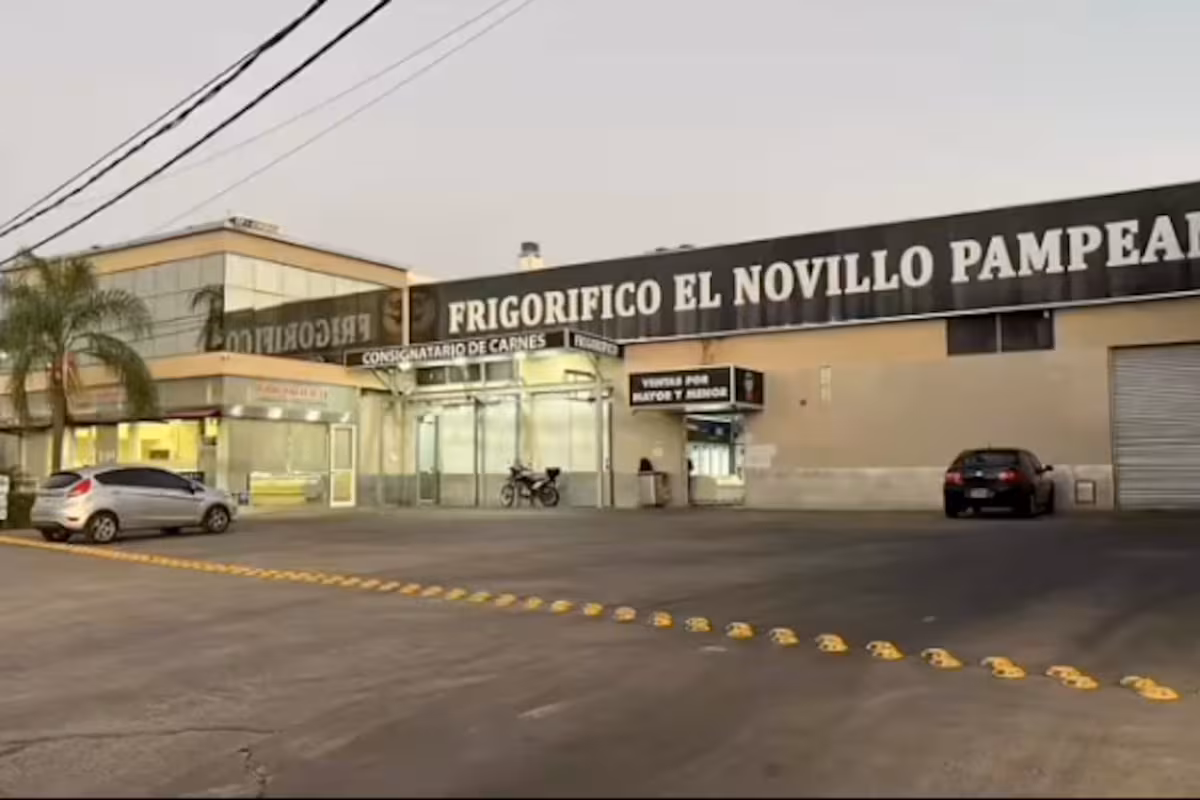 Preocupación en el mercado: una empresa del negocio de la carne acumula más de $3000 millones en cheques rechazados