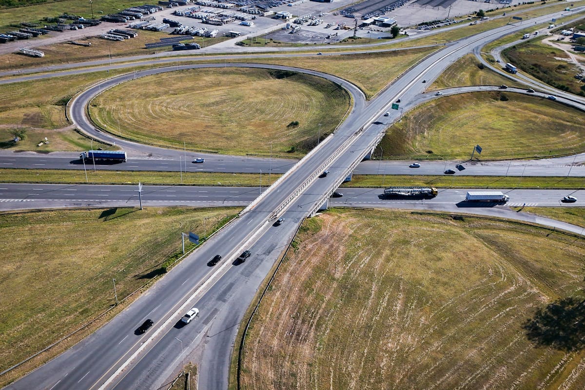 El Gobierno abrió las ofertas para licitar más de 3900 kilómetros de rutas