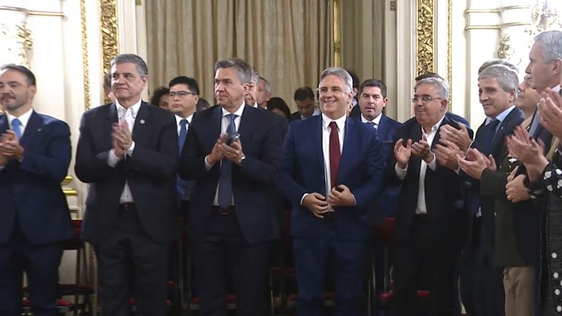 Zdero y Valdés acompañaron la jura de Santilli como jefe de Gabinete en la Casa Rosada