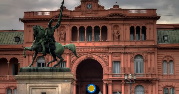 Nuevos montos Aumento y bono de $80.000 para la administración pública nacional: las nuevas escalas