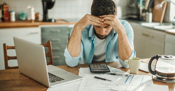 No frena La mora de créditos llegó al 17,5% y suma 20 meses en aumento
