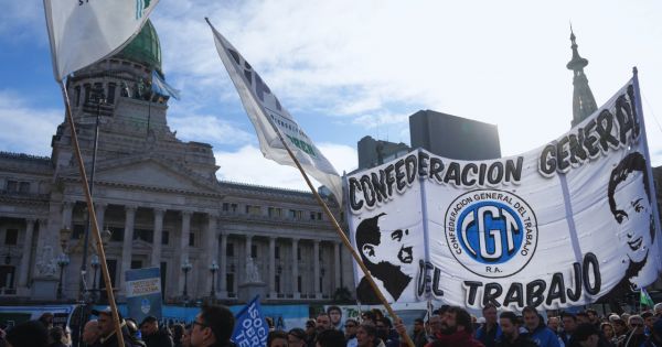 PROTESTA Gremios y organizaciones sociales ultiman detalles de la marcha al Congreso: el Gobierno aplicará el protocolo antipiquetes