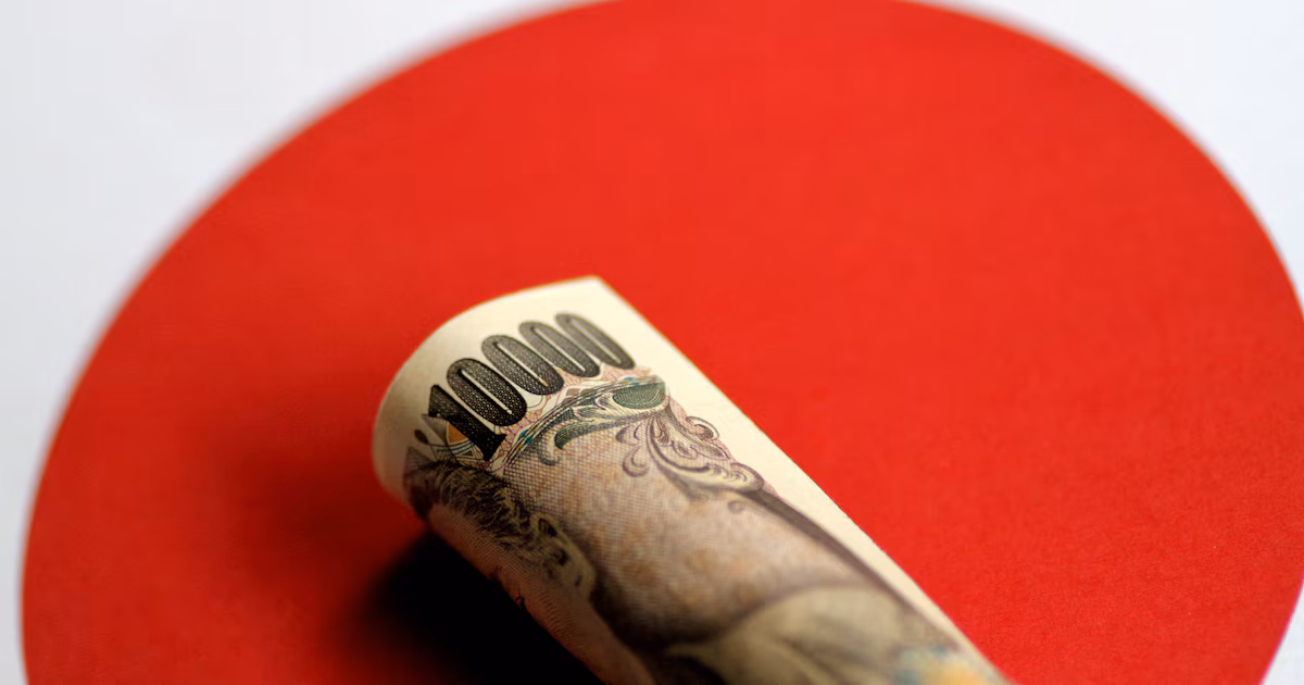 Japón y Estados Unidos intervinieron de forma conjunta para frenar la caída del yen y anticiparon nuevas medidas coordinadasLa ministra de Finanzas nipona, Satsuki Katayama, confirmó la inusual intervención coordinada con Washington para frenar la caída de la moneda local, que había tocado mínimos de casi 40 años frente al dólar