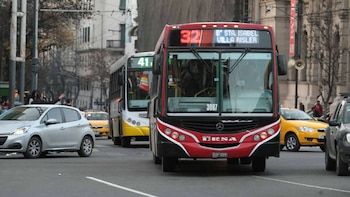 En los últimos 12 meses el boleto de colectivo aumentó más que la inflación en 40 ciudades argentinas y en 4 de ellas se duplicó