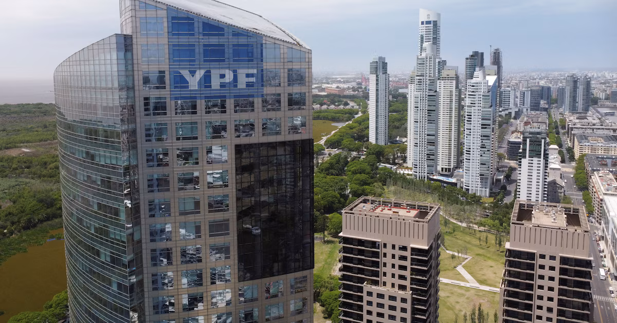 YPF, otra vez récord: la petrolera anunció el mayor resultado operativo de su historia y una utilidad neta de USD 1.200 millones