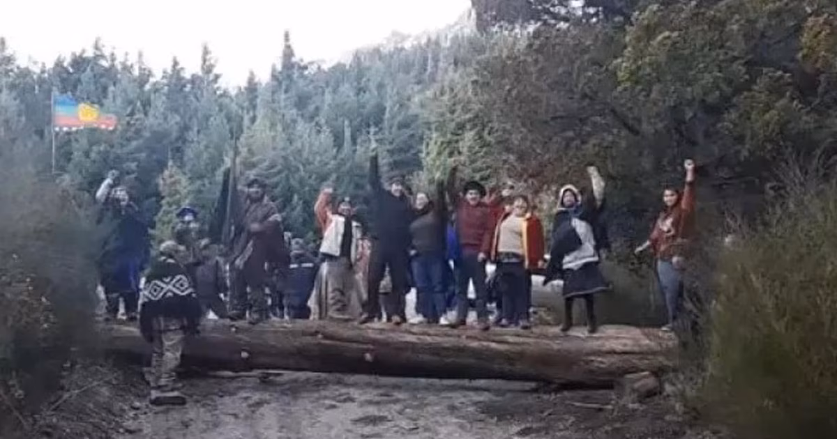 Villa La Angostura: el último desalojo mapuche convulsionó el vínculo de las comunidades con el Gobierno provincial