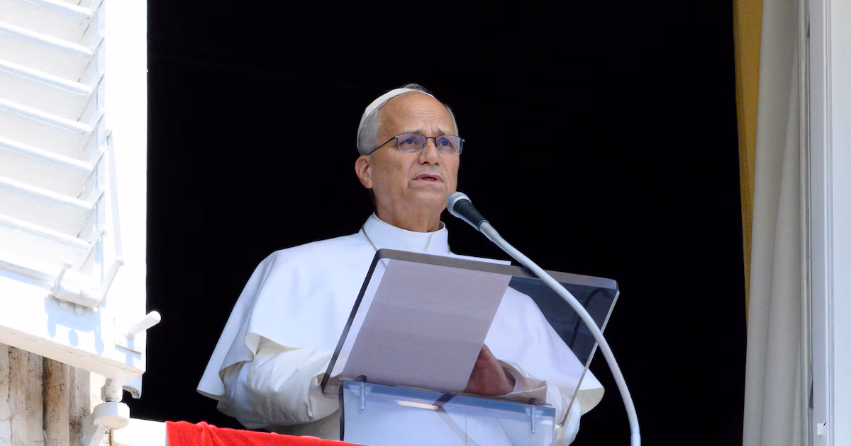 El papa León XIV pidió corredores humanitarios para Sudán y el fin de los ataques contra civiles en Ucrania y Rusia“La guerra no hace más que generar otra guerra”, afirmó el pontífice, quien pidió “detener la espiral de violencia y dar espacio a la diplomacia y al diálogo para abrir el camino a la paz”
