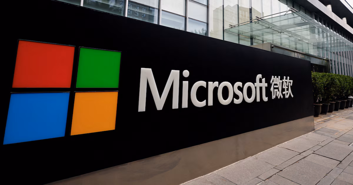 Microsoft reduce su presencia en ChinaAunque las fuentes consultadas no hablan de una retirada completa por el momento, los negocios de la compañía en el país asiático atraviesan un período de incertidumbre y el futuro depende en gran medida de la IA