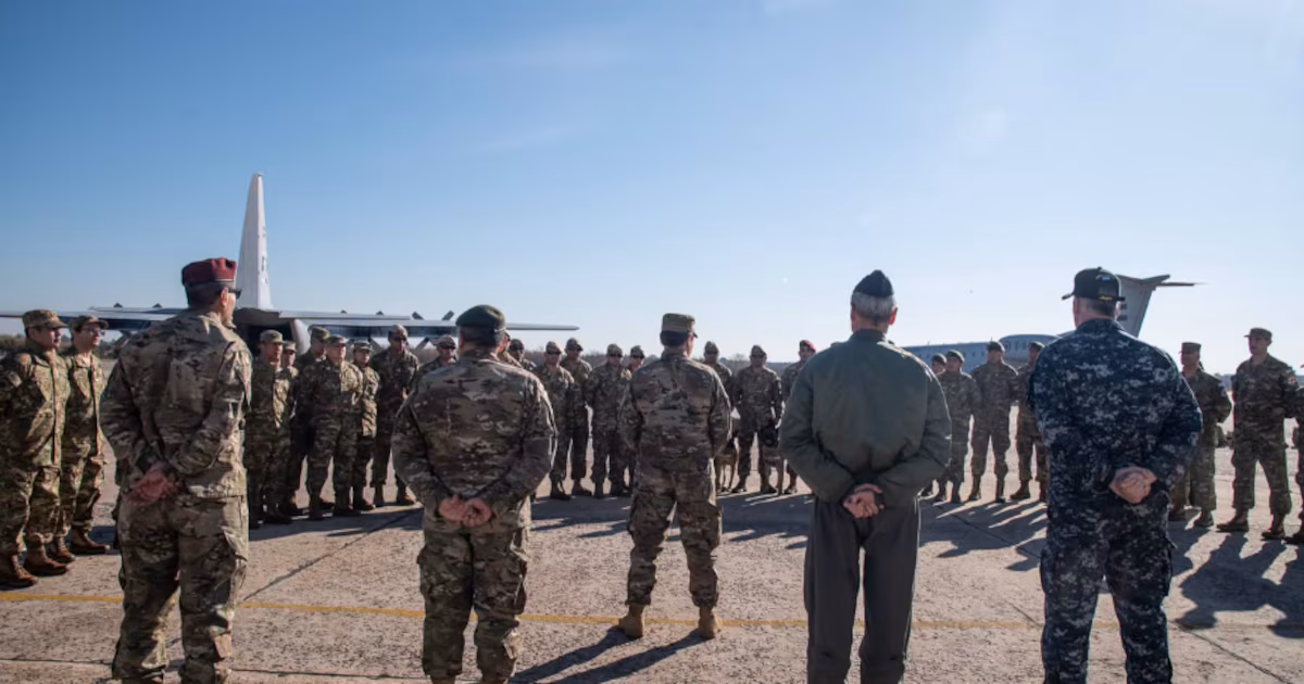 El Gobierno prepara una misión humanitara para enviar a Colombia tras el devastador terremoto