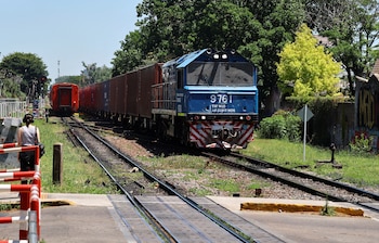 El Gobierno vuelve a fijar una cláusula “anti China” en el proceso para privatizar Belgrano Cargas