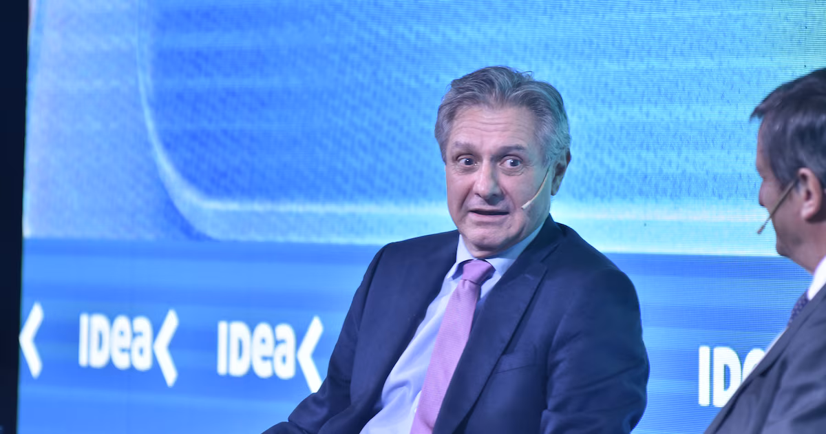 El viceministro de Caputo aseguró que el Gobierno comprará USD 10.000 millones extra antes de las elecciones de 2027