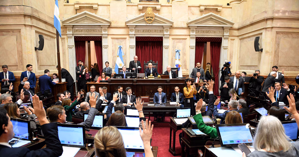 El Senado aprobó la ley de propiedad privada, pero el Gobierno debió ceder en la reforma del Fuego