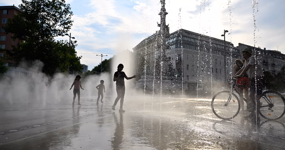 Alerta en Austria por el calor extremo: el país registró un récord de muertes en junio, el más cálido desde que hay registrosLas autoridades reportaron más de 300 fallecimientos, un 132% mayor que el balance del mismo mes del año pasado y un 96,5% más que en 2024