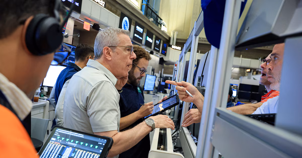 Jornada financiera: las acciones argentinas perdieron hasta 6% en Wall Street y el riesgo país subió por sexta rueda seguida