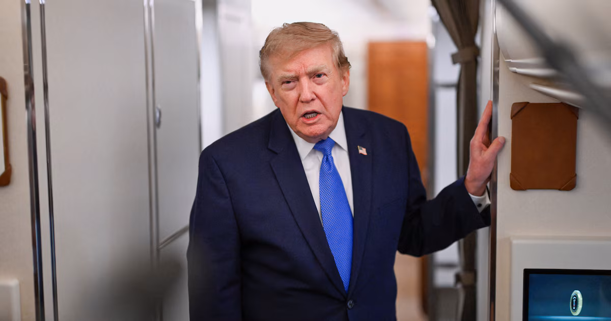 Trump dijo que el lunes comenzarán las nuevas conversaciones con Irán tras frenar los ataques previstos contra el régimenEl presidente de Estados Unidos comentó que Teherán solicitó a Washington desistir de los bombardeos que, según afirmó, “iban a ser, por mucho, los mayores desde la Segunda Guerra Mundial”