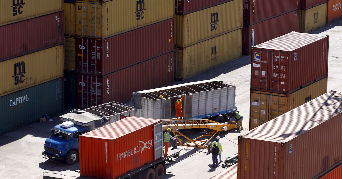 Vaca Muerta duplicó las exportaciones de petróleo crudo en julio y la balanza comercial marcó 32 meses de superávit