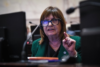 Las maniobras de Bullrich y los reproches a Sturzenegger: así vivió el oficialismo la fallida sesión por la Ley de Tierras