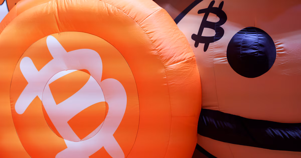 Revivió el Bitcoin: cerró la mejor semana en tres años con una suba en su precio del 22 por ciento