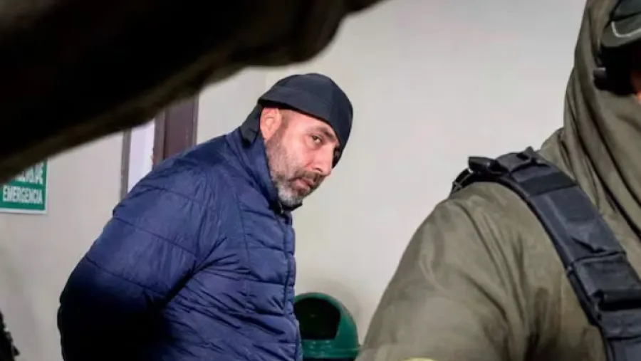 Fernando Cerimedo salió a negar pagos a legisladores y “granja de bots”