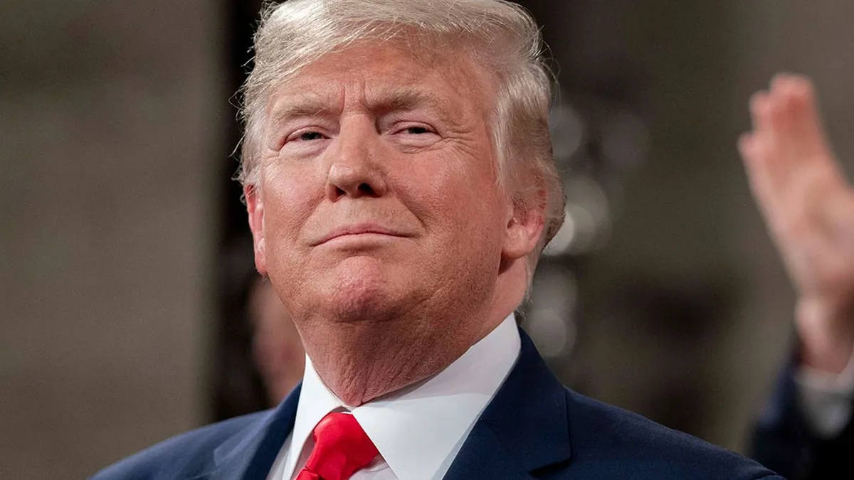 Donald Trump amenazó con declarar al estrecho de Ormuz como territorio de EEUU