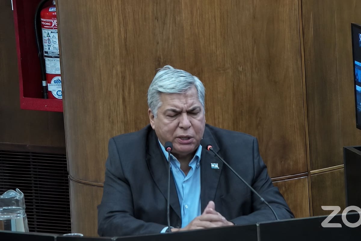 Bolsos y un brusco giro en su estilo de vida. Un exfuncionario K complicó a Ricardo Jaime en el juicio del caso Cuadernos