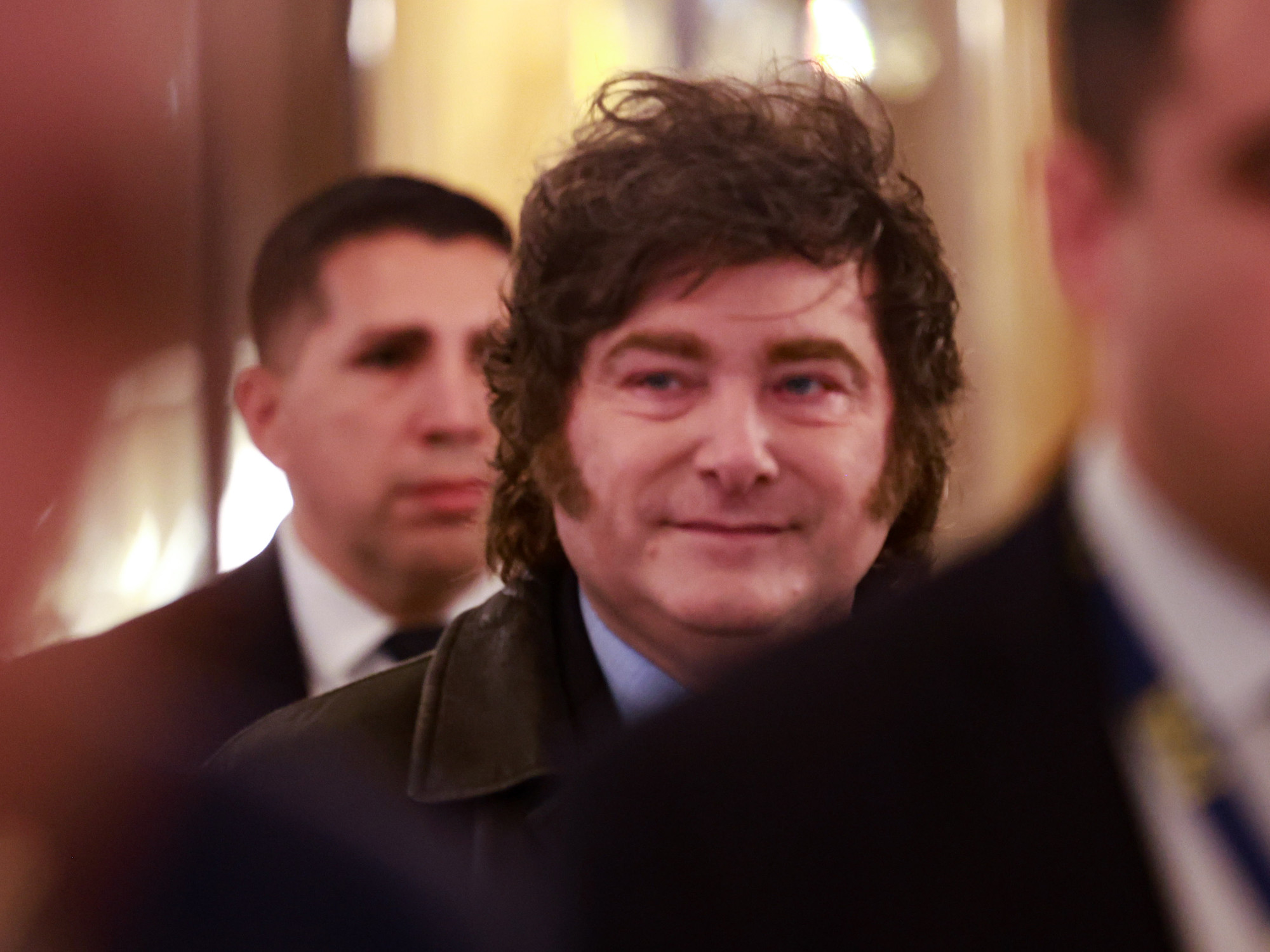 La PASO en el ojo ajeno y no la viga en el propio