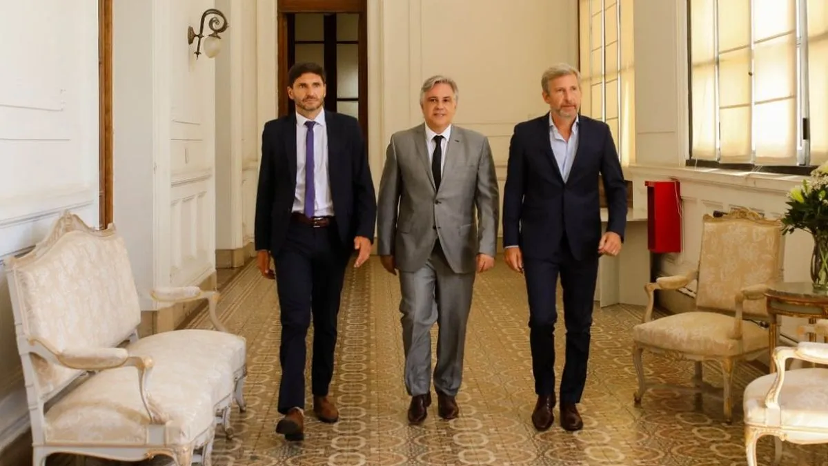 Diego Santilli recibirá a los gobernadores Maximiliano Pullaro, Martín Llaryora y Rogelio Frigerio en Casa Rosada