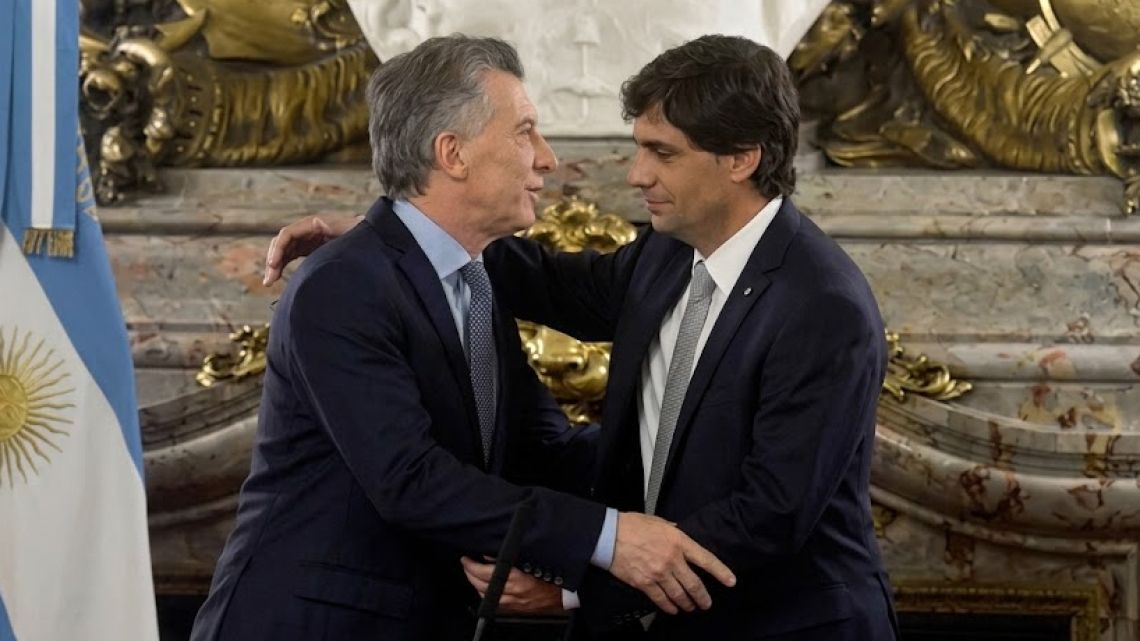 Un flamante directivo de Bancor se lanza para pelear la presidencia a Milei
