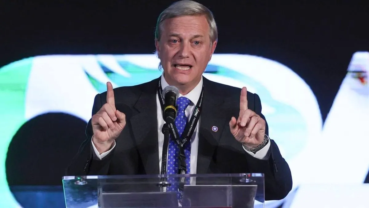 Chile: Kast plantea limitar la atención en salud pública a condenados por crimen organizado y terrorismo