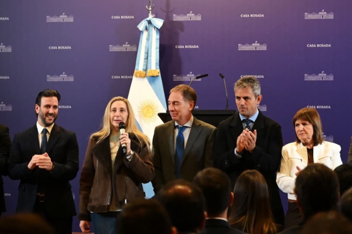 El plan para 2027. El Gobierno prioriza el operativo reelección de Milei, pero apuesta a quedarse con varias provincias